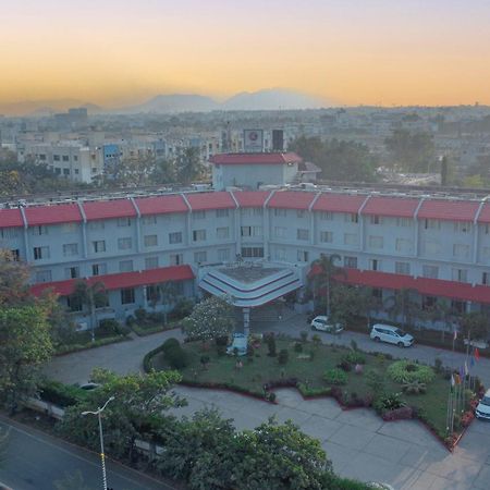 Ramee Guestline Tirupati Hotel Kültér fotó