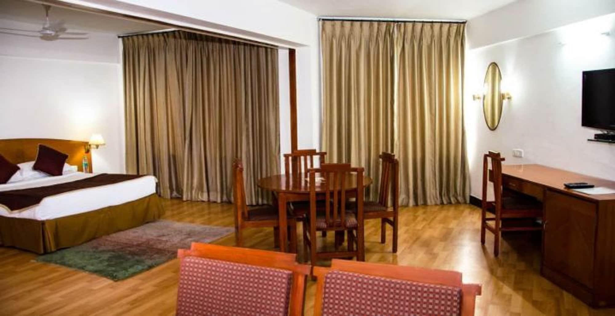 Ramee Guestline Tirupati Hotel Kültér fotó