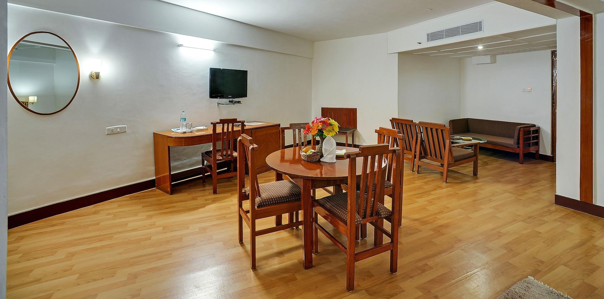 Ramee Guestline Tirupati Hotel Kültér fotó
