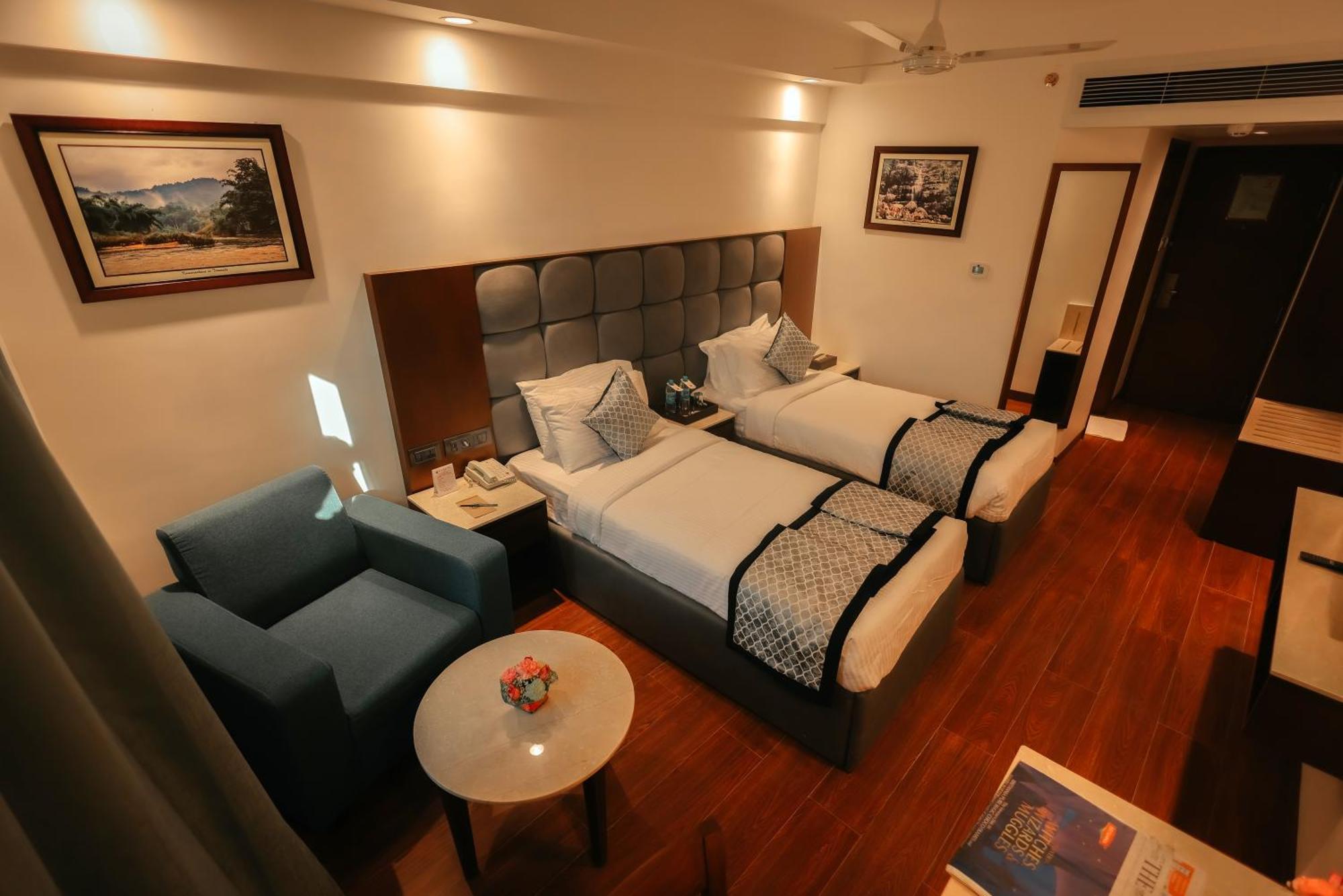 Ramee Guestline Tirupati Hotel Kültér fotó