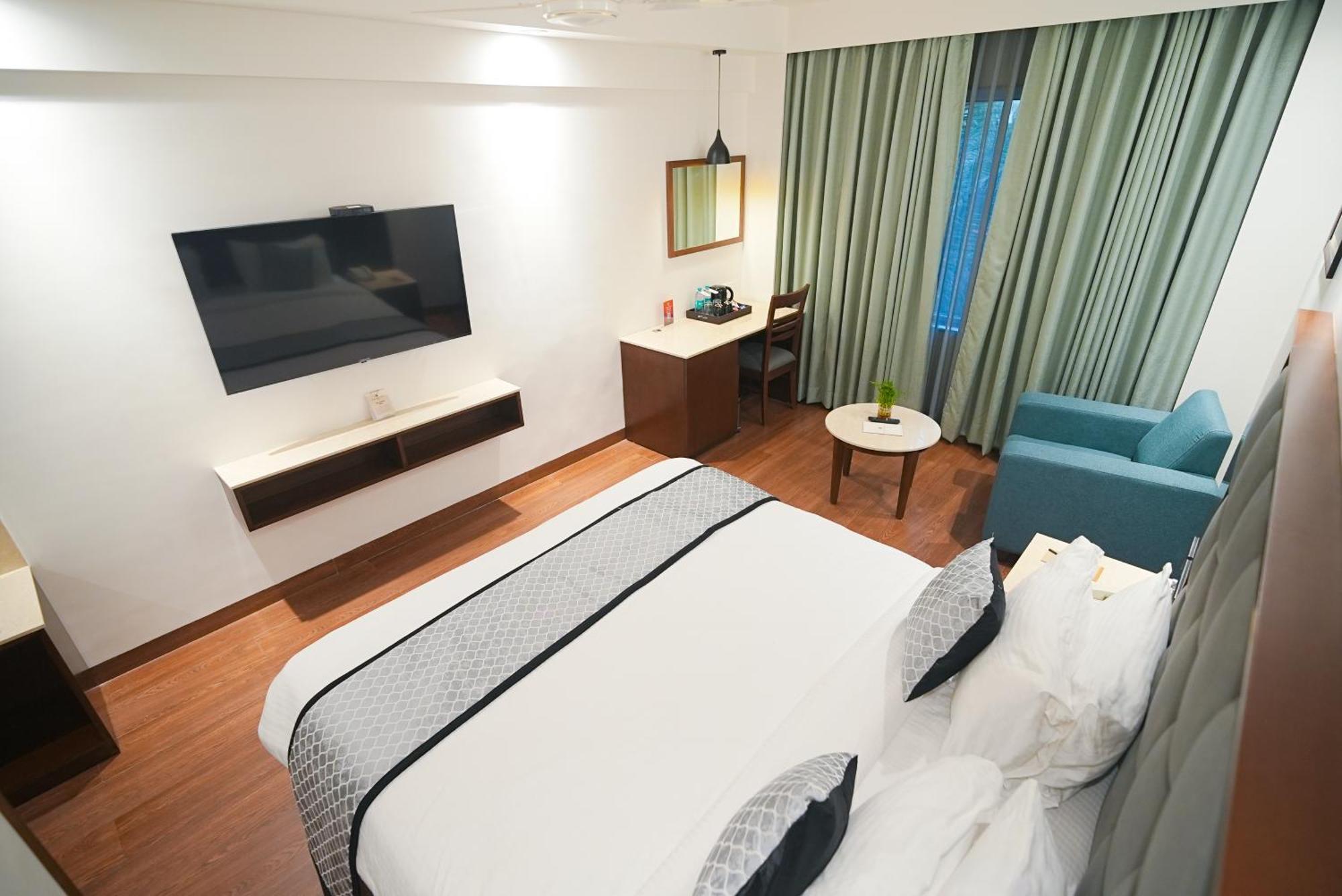 Ramee Guestline Tirupati Hotel Kültér fotó