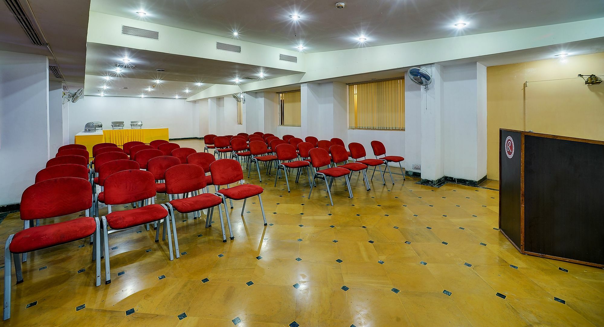 Ramee Guestline Tirupati Hotel Kültér fotó